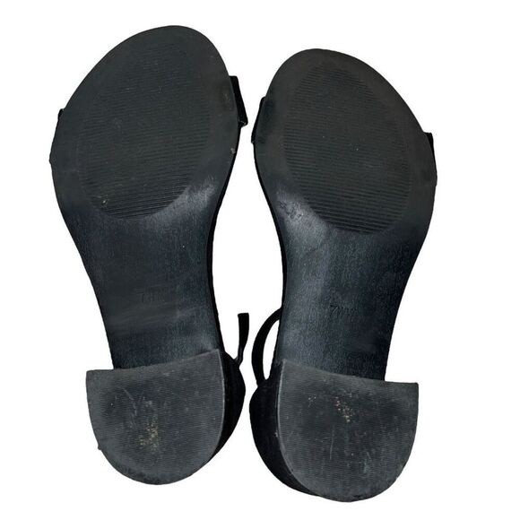 Torrid Womens Size 7 Wide Open Toe Sandals Black Ankle Strap Chunky Block Heel - Picture 5 of 5